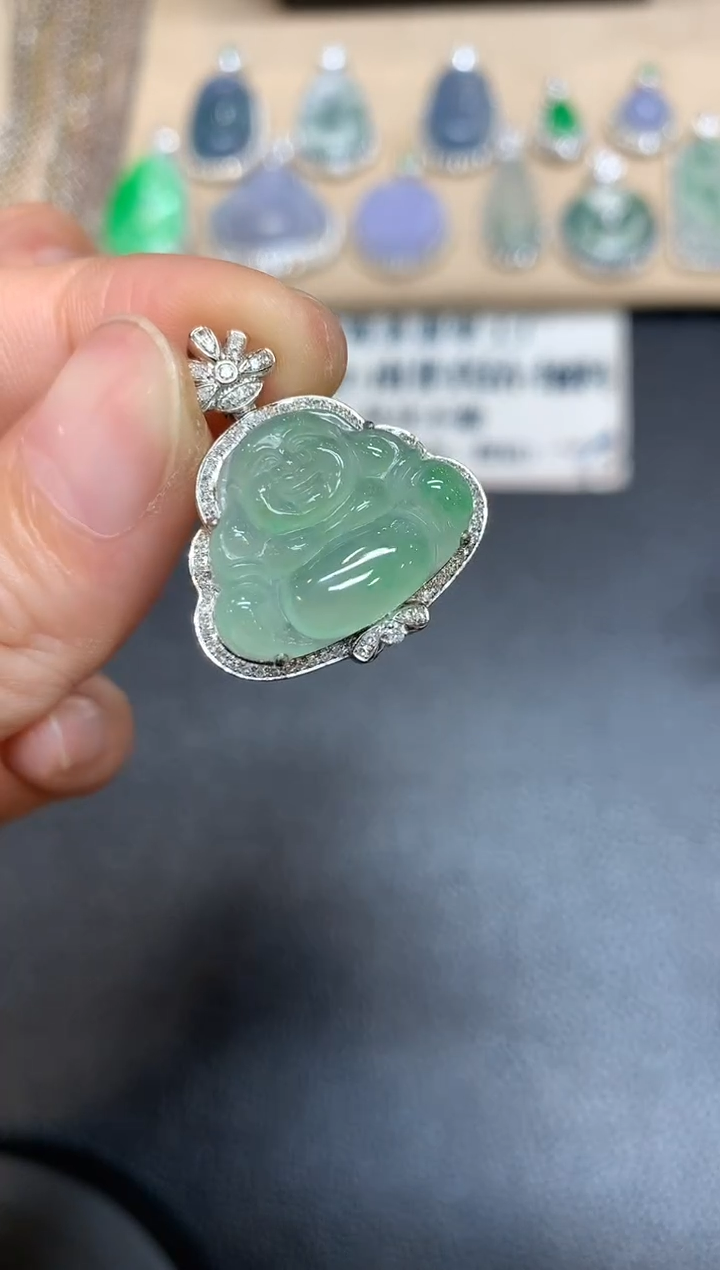 【闪购商品】翡翠吊坠(不含链)18K金镶嵌佛公【无服务费