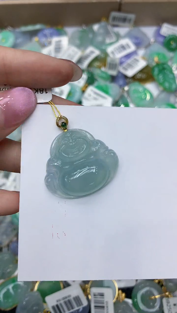 翡翠18K金镶嵌颈饰111111111