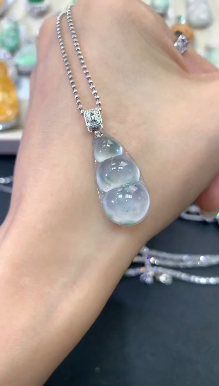 【闪购商品】翡翠吊坠(不含链)18K金镶嵌q5