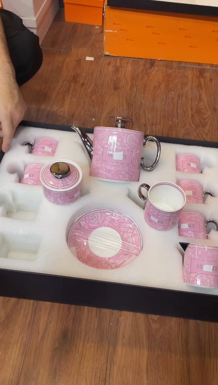 杯鸿辉家品牌瓷器，京东包邮！