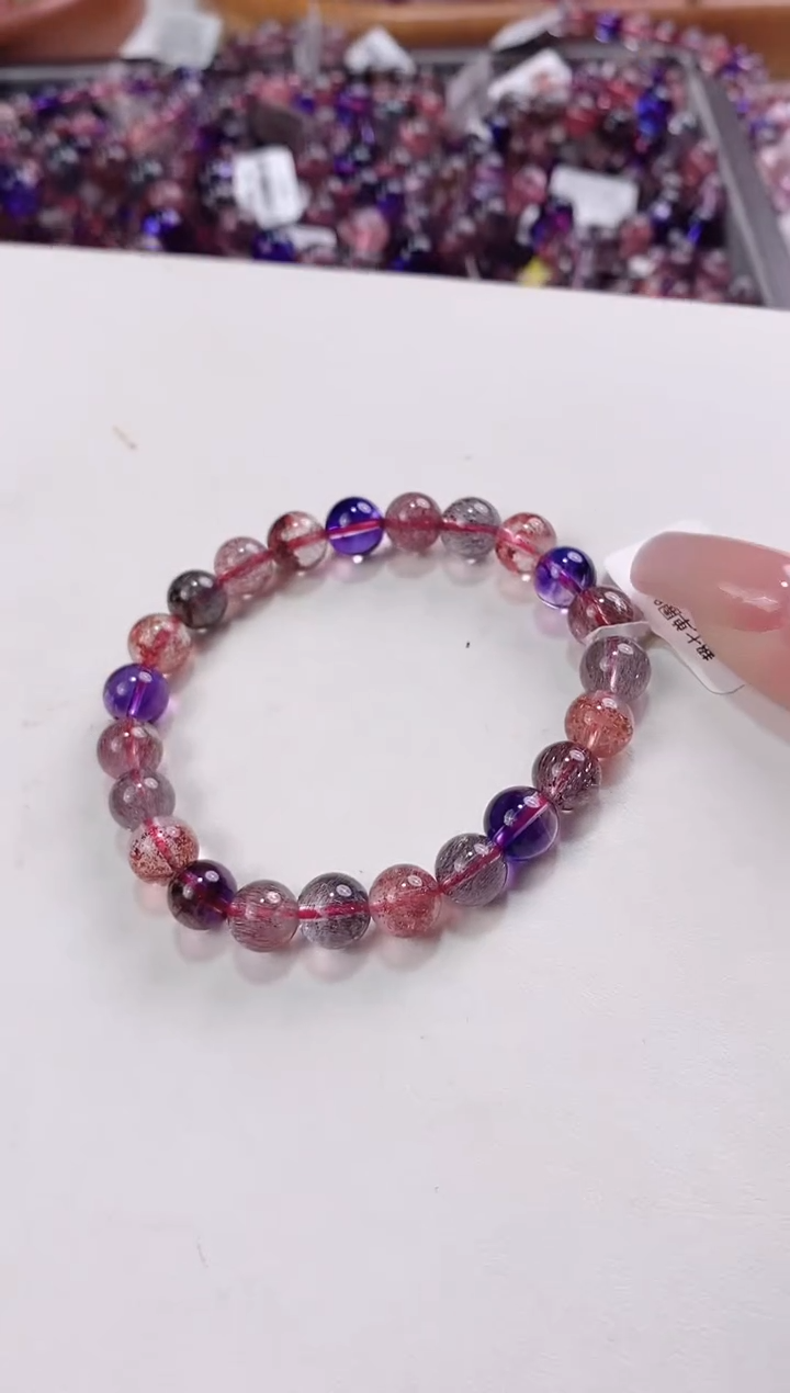 【闪购商品】水晶手链未镶嵌8mm多人多样性发其一