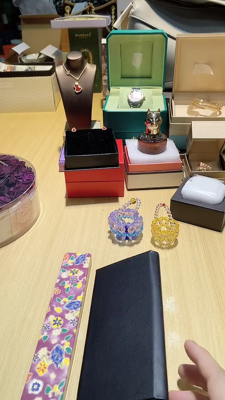 【闪购商品】瓷片锅碗瓢盆一件不剩