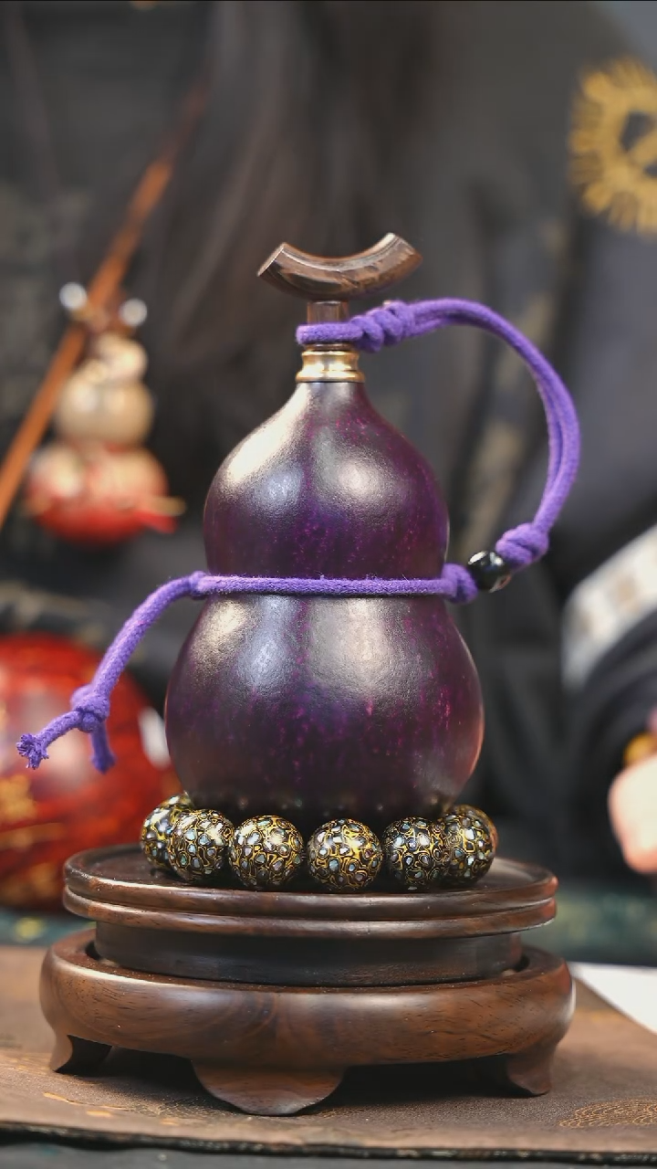 【闪购商品】YM174大漆酒葫芦不包手串及旋转底座