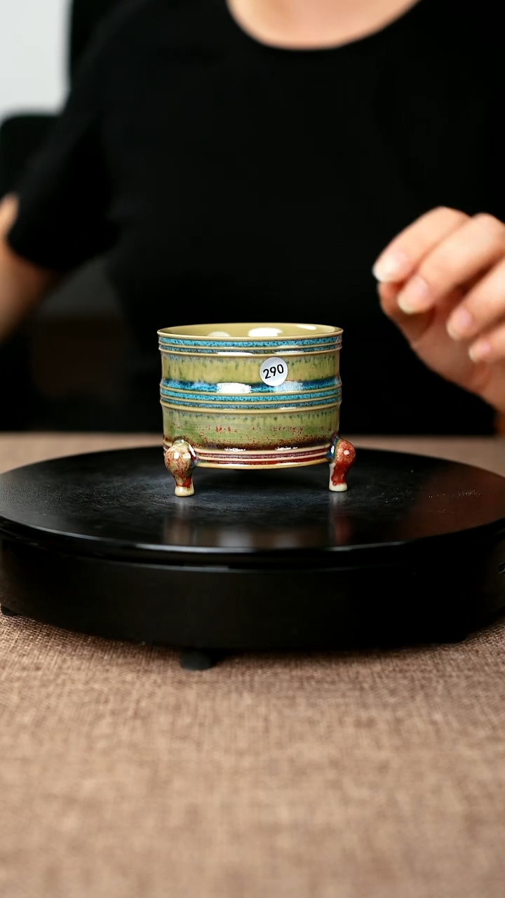 壶290#李盼龙一级品原矿钧瓷三足奁