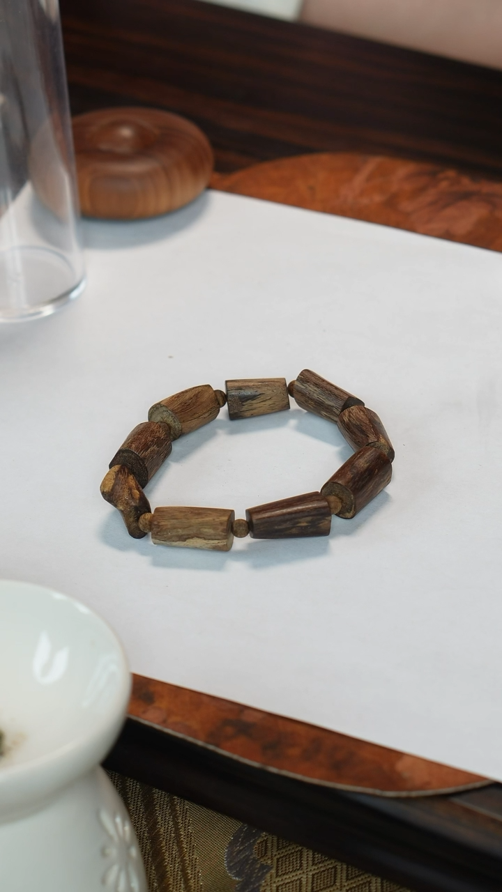 无非金属长条随型9.46克