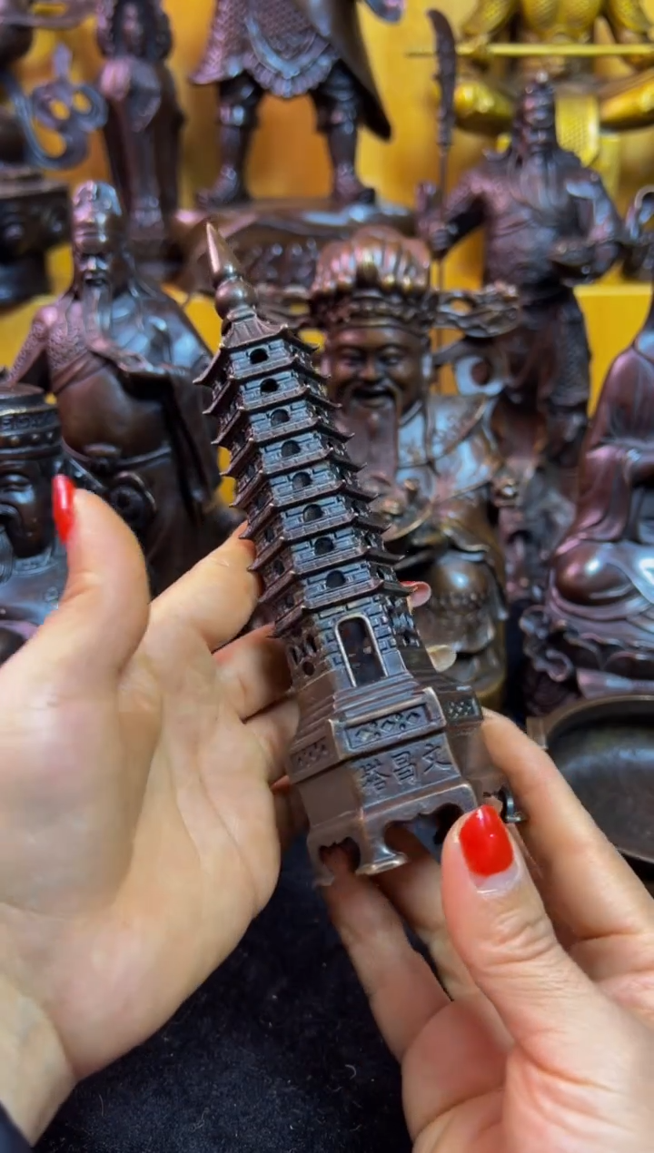 【闪购商品】1案台摆件 物品摆件