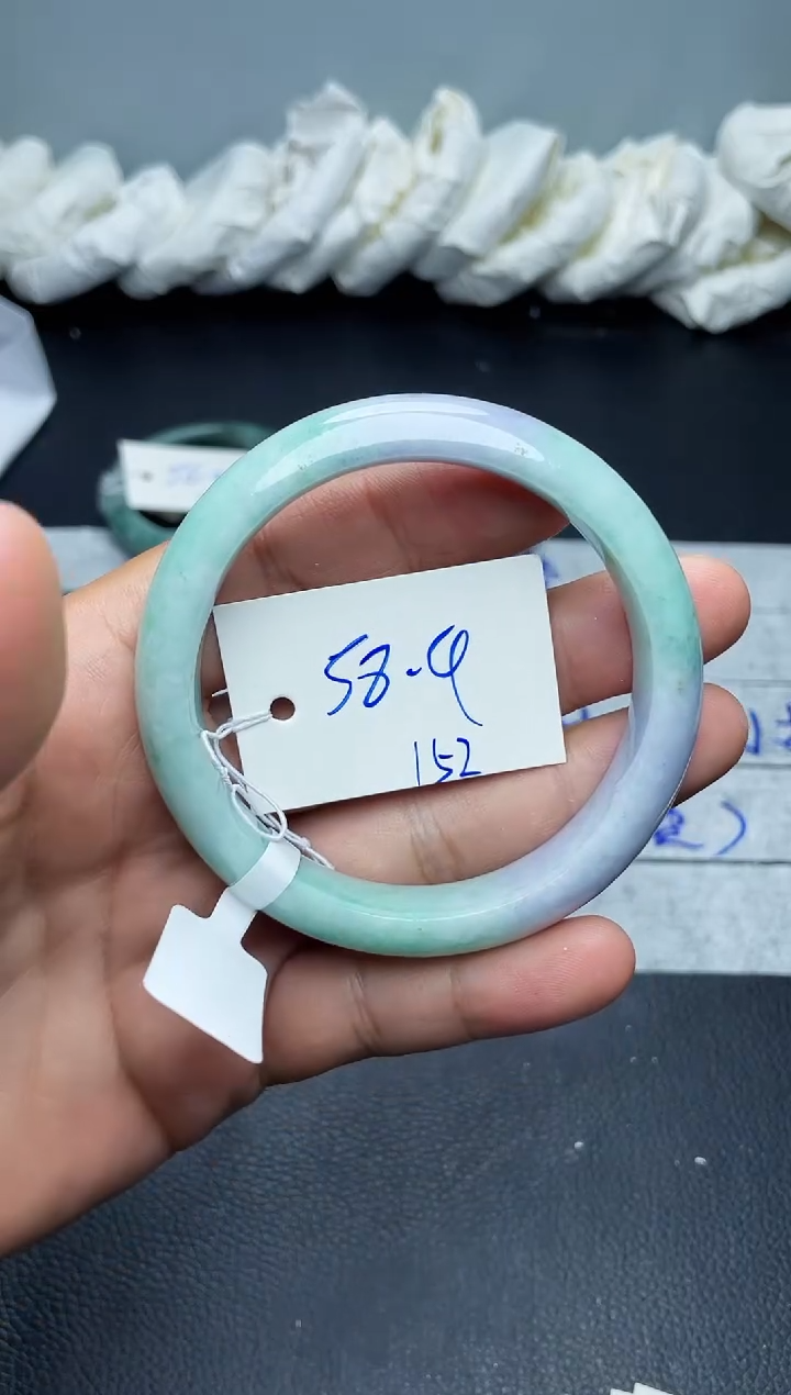 未镶嵌手镯翡翠152