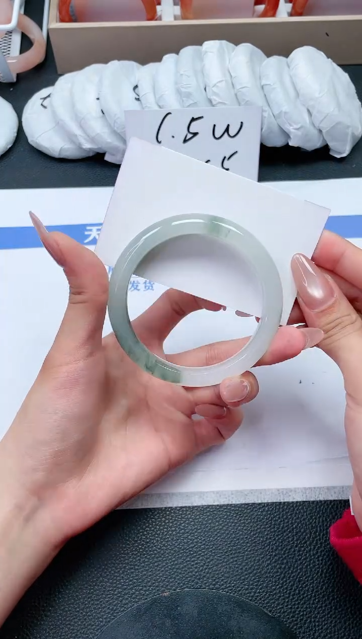 石英质玉手镯未镶嵌X215