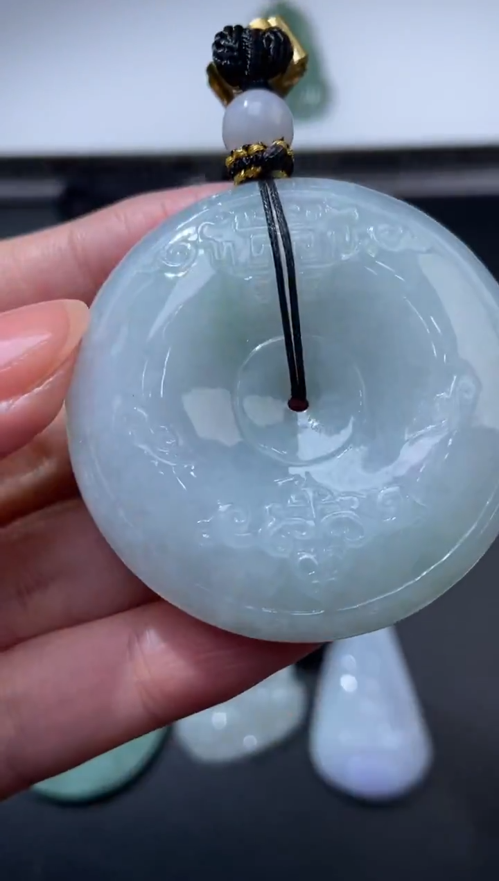 未镶嵌挂件翡翠374987  多人