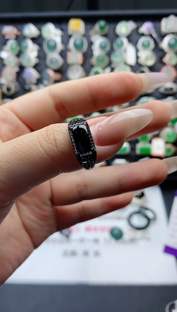 【闪购商品】翡翠戒指银S925镶嵌天然翡翠男戒