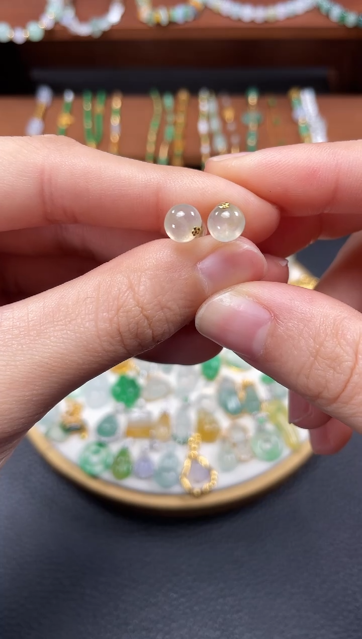 【闪购商品】翡翠耳钉18K金镶嵌2个   JK619