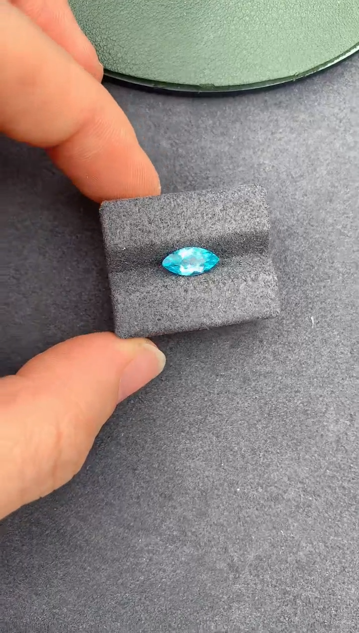 【闪购商品】磷灰石裸石未镶嵌1.1ct磷灰石