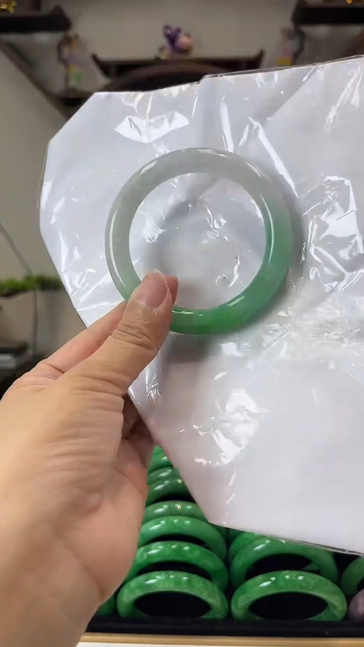 【闪购商品】砖雕闪42 圈口58 独货手镯