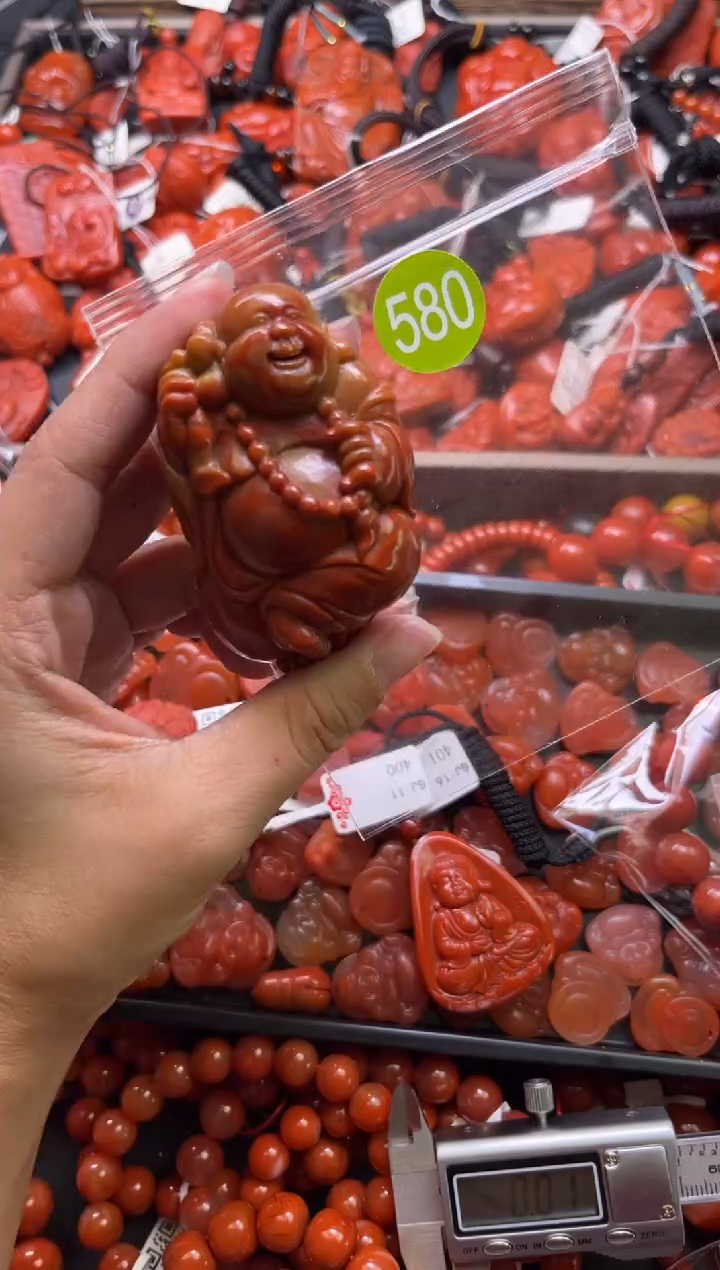 南红玛瑙未镶嵌珠宝奇石580