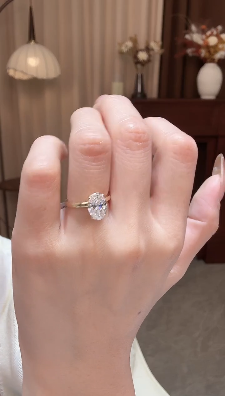 18K金镶嵌实验室培育钻石2卡椭圆戒指k黄 12戒圈