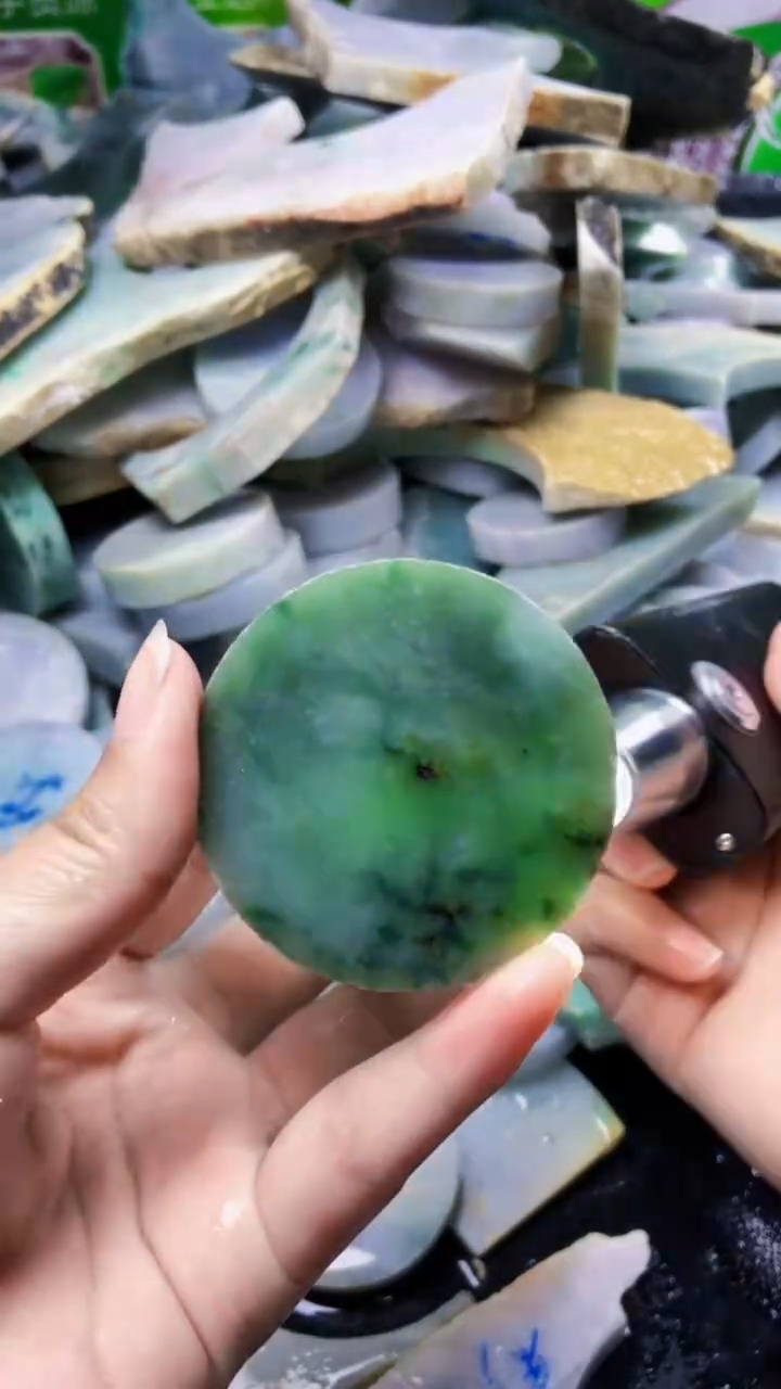 颈饰未镶嵌翡翠新店开业大优惠123