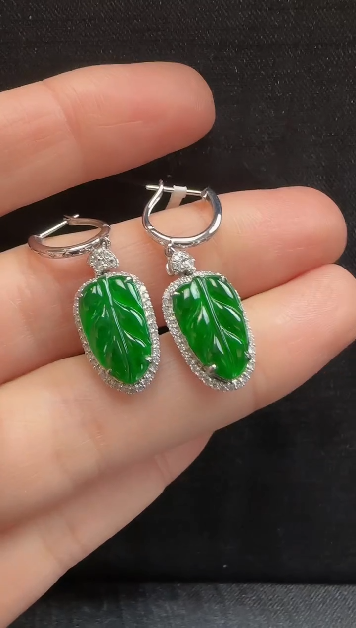 【闪购商品】翡翠耳环18K金镶嵌339叶子一对