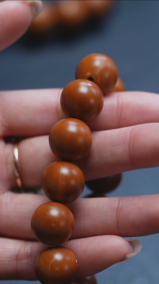 【闪购商品】橄榄核吊坠苏工橄榄核