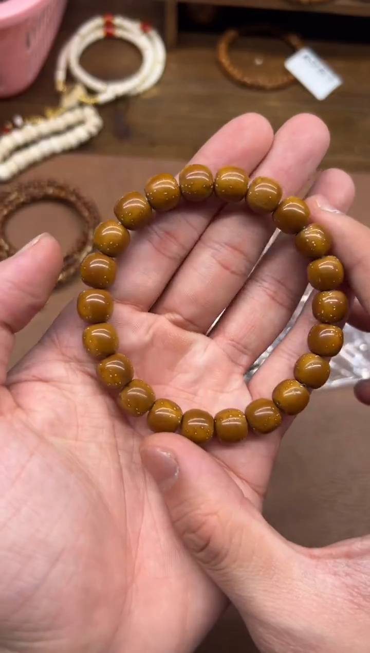 手串紫金鼠A853 黄皮卡1.0实心
