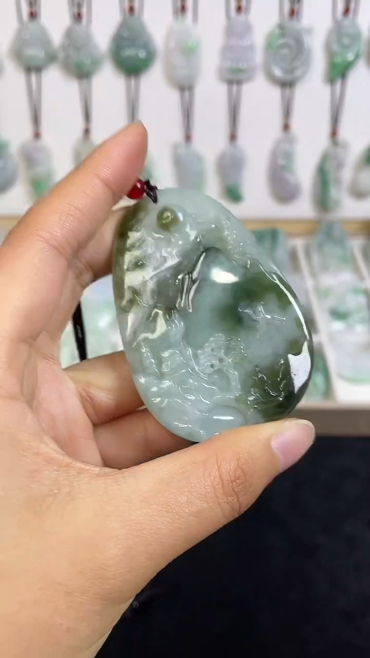 颈饰未镶嵌翡翠1