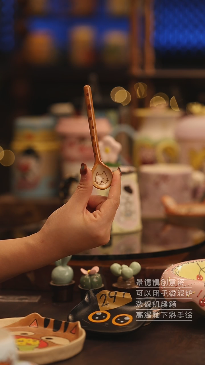 陶瓷景德镇可爱陶瓷釉下彩绘设计师款