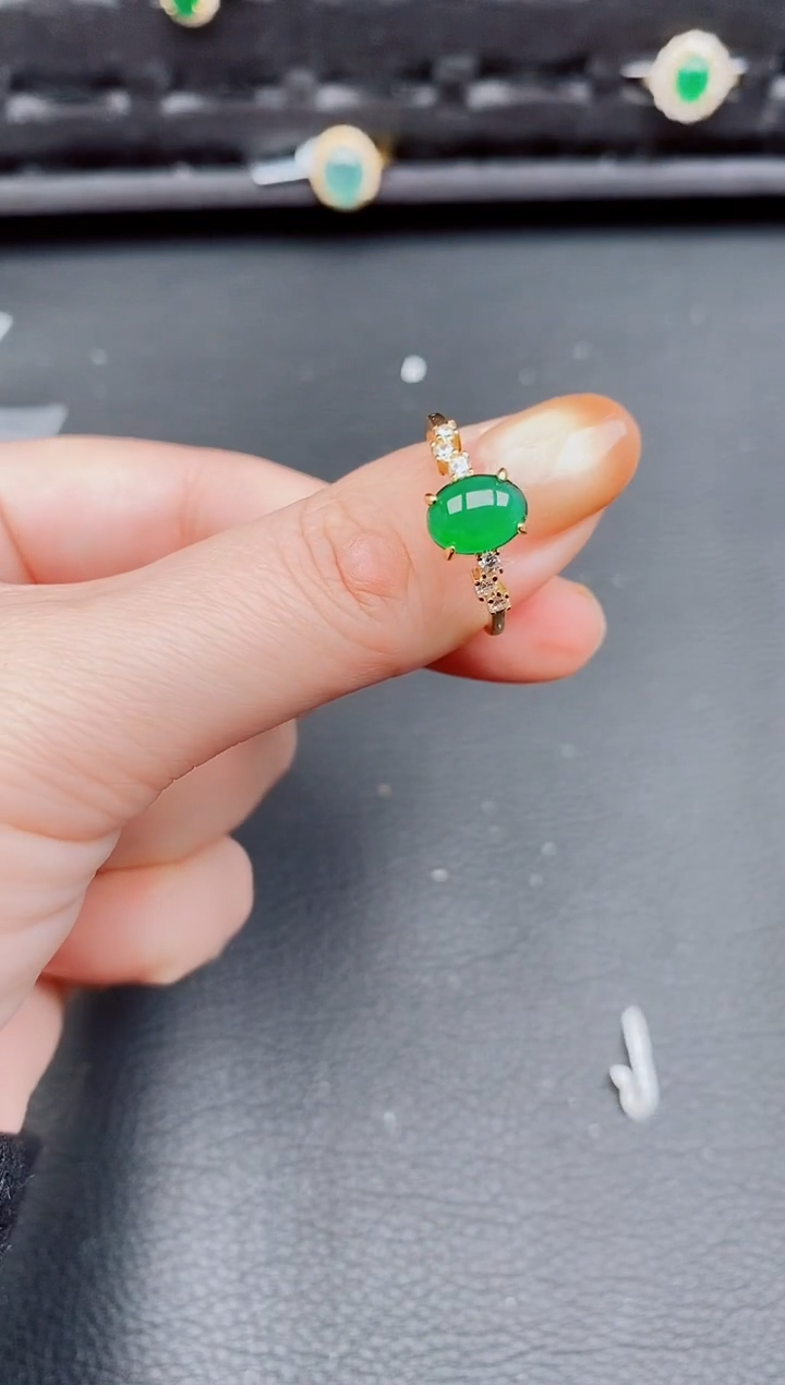 【闪购商品】翡翠戒指银S925镶嵌天然a货翡翠709