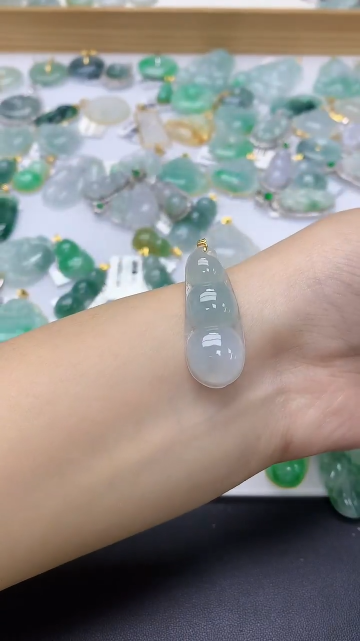 颈饰18K金镶嵌翡翠天然缅甸翡翠A货百元以上9元证书费自理