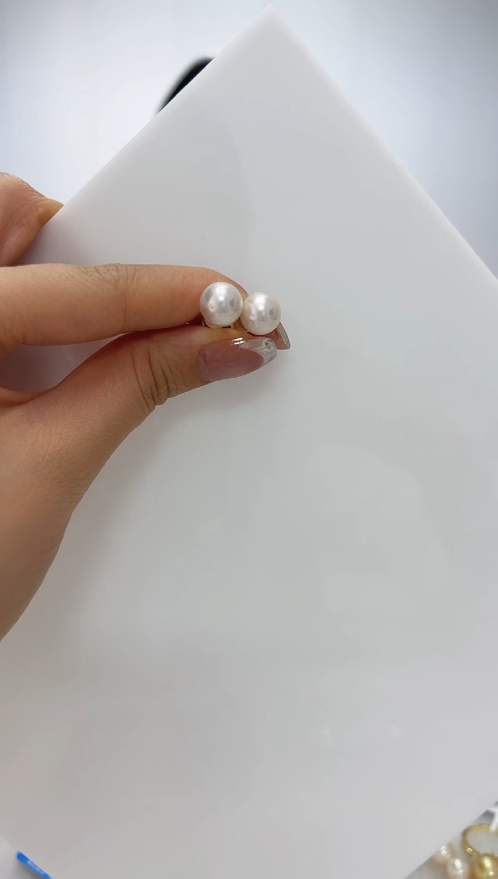 【闪购商品】淡水珍珠DA银S925镶嵌耳钉 B640