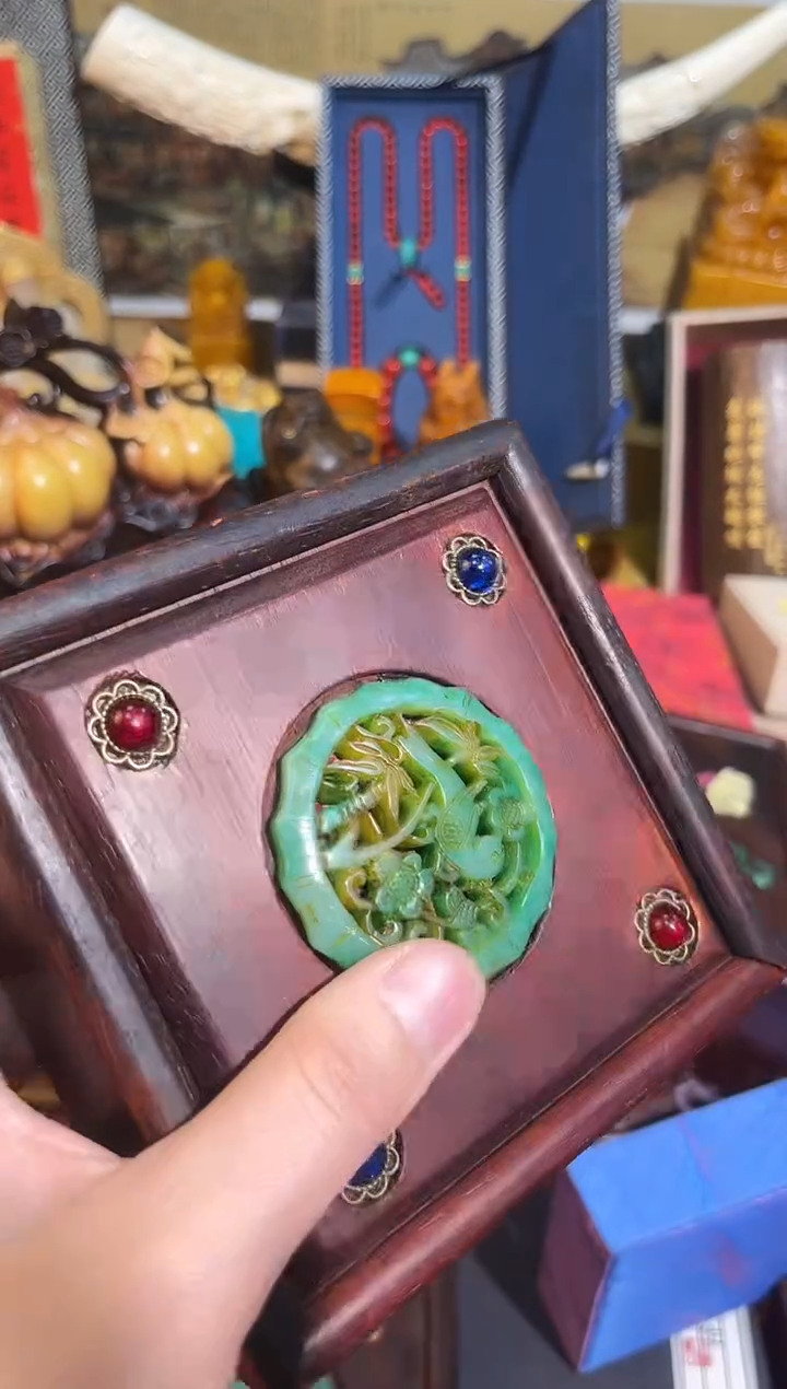 【闪购商品】木一点红手串加一点红挂件