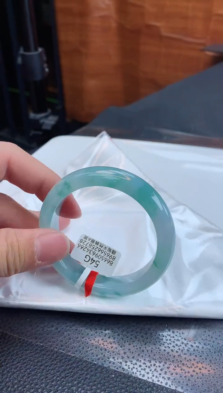 【闪购商品】翡翠手镯未镶嵌缅甸天然翡翠A货手镯