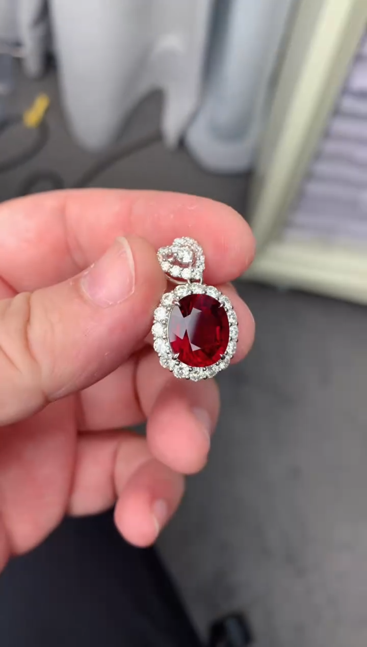 【闪购商品】碧玺吊坠(不含链)18K金镶嵌6.6ct卢比莱吊坠