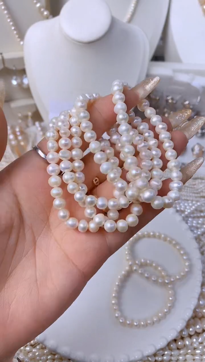 【闪购商品】淡水珍珠颈饰未镶嵌A96