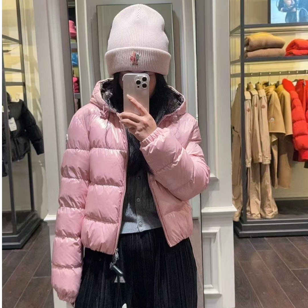 未使用 MONCLER 蒙口/六六/女士粉色短款羽绒服 bayard