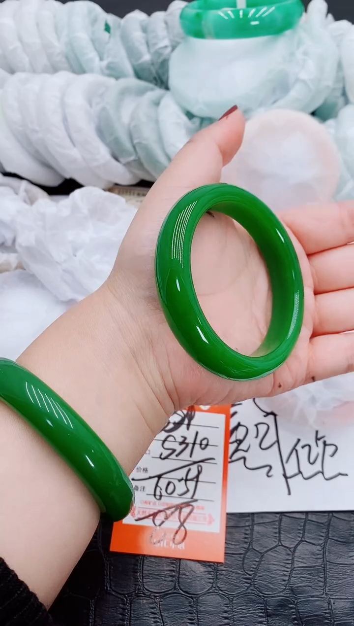 【闪购商品】石英质玉手镯未镶嵌S310-59-60