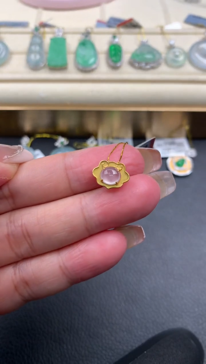 【闪购商品】翡翠颈饰18K金镶嵌Q73       