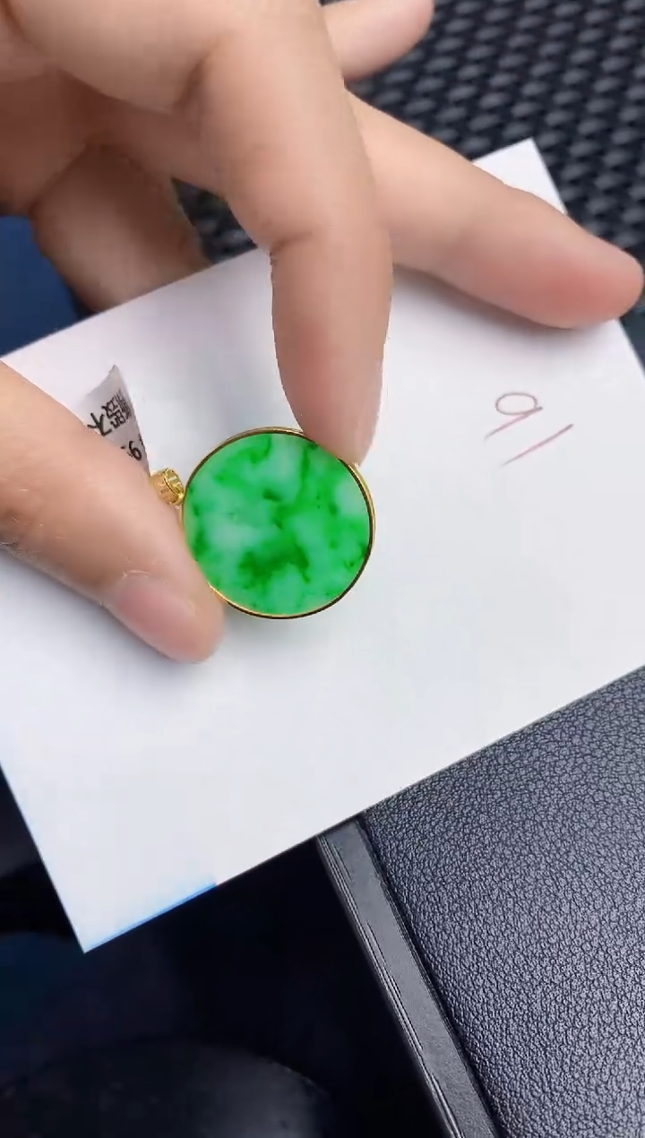 【闪购商品】翡翠颈饰18K金镶嵌000000000