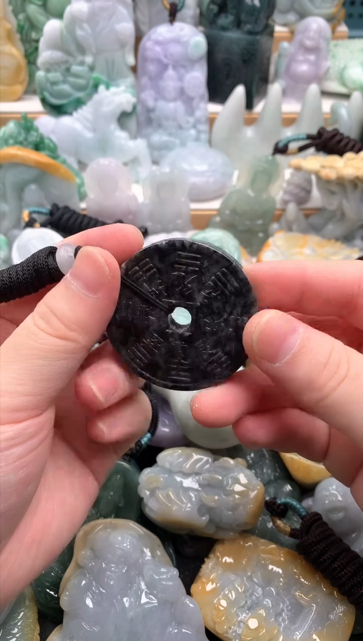 吊坠(不含链)未镶嵌翡翠1