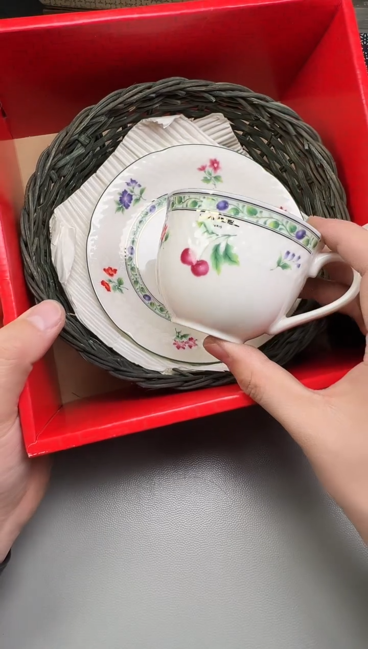 瓷片用****7253碰瓷社中古瓷器 拒绝假货 感谢您的支持~