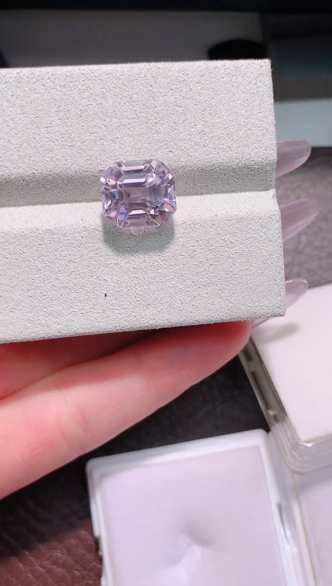 未镶嵌锂辉石裸石9.6ct