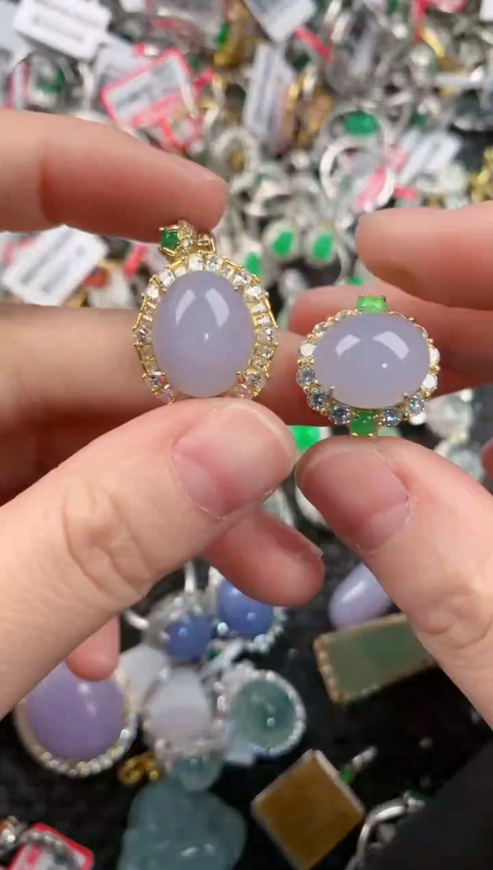 银S925镶嵌戒指翡翠333         4