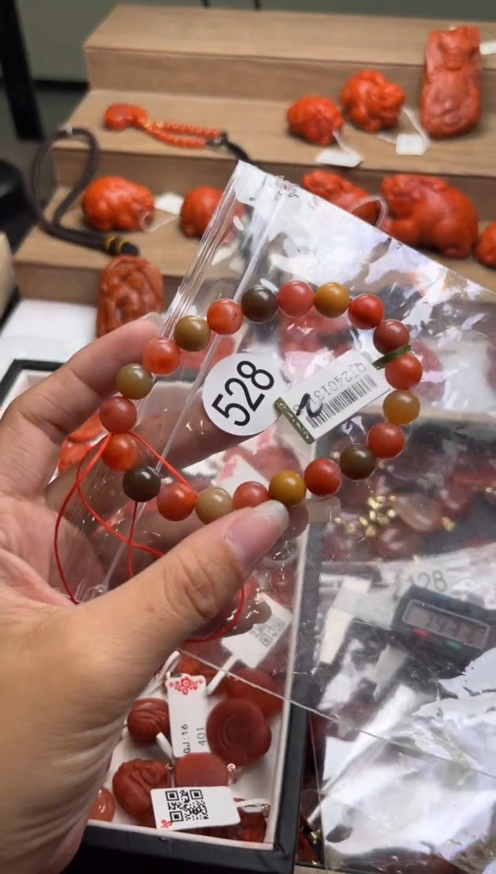 【闪购商品】南红玛瑙珠宝奇石未镶嵌528-9+