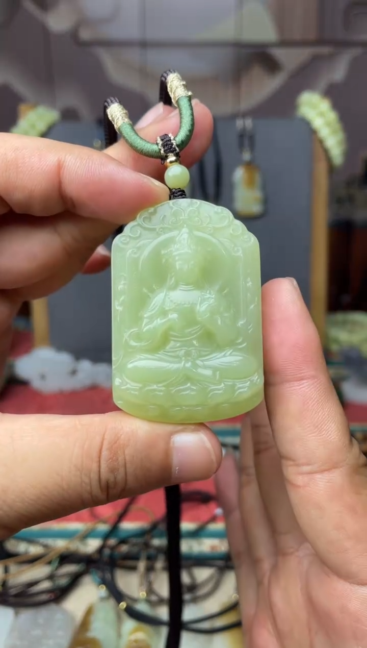 颈饰未镶嵌和田玉拍一发一