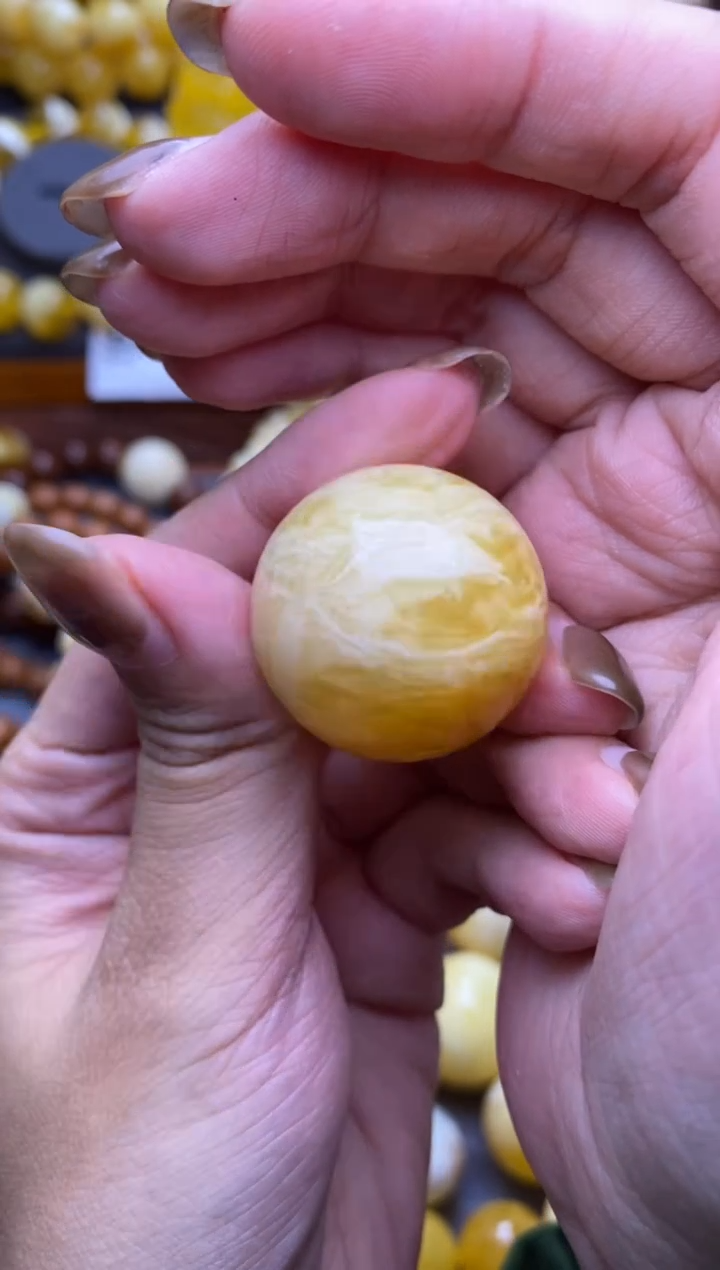 【闪购商品】琥珀裸石未镶嵌大小姐珠宝严选97