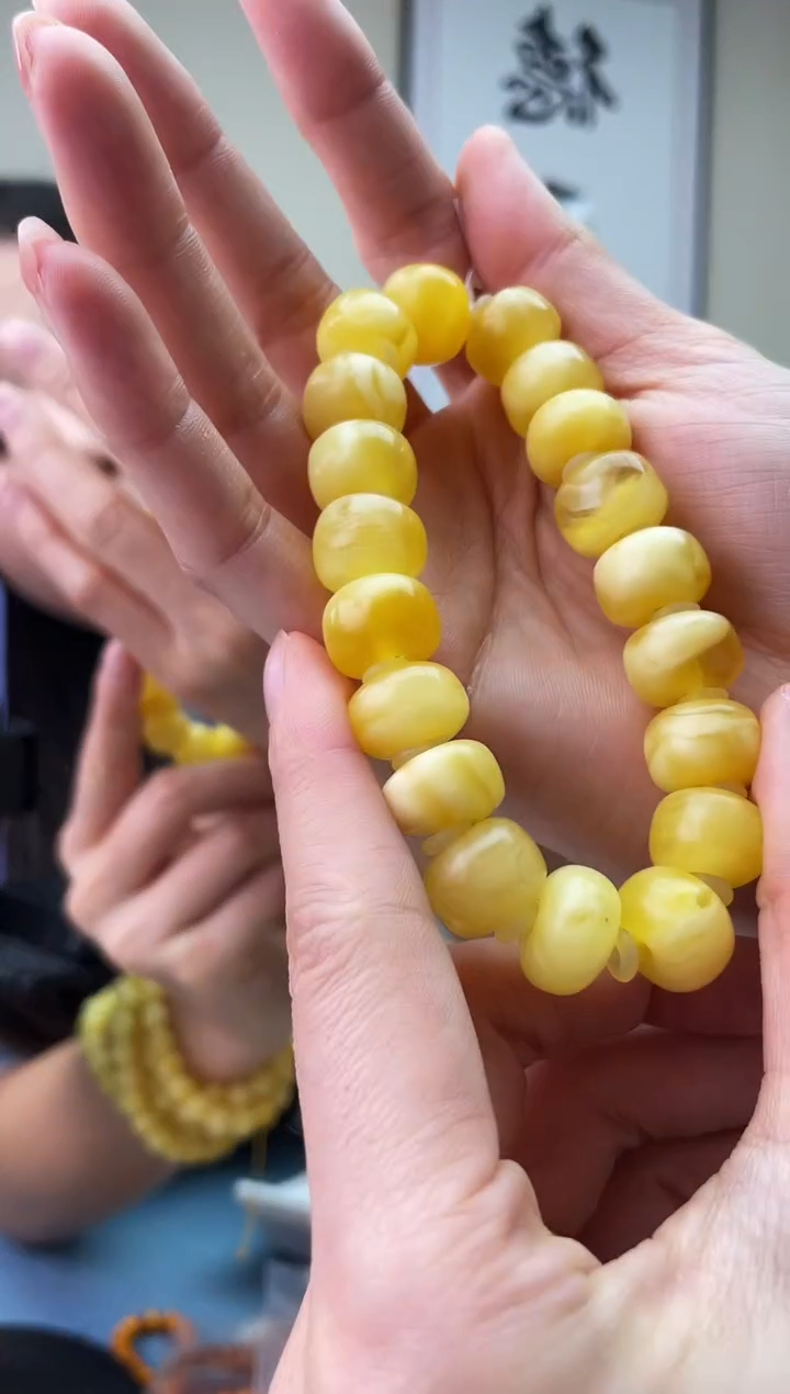 琥珀未镶嵌珠宝奇石T025 14假一罚十，多样性发一件