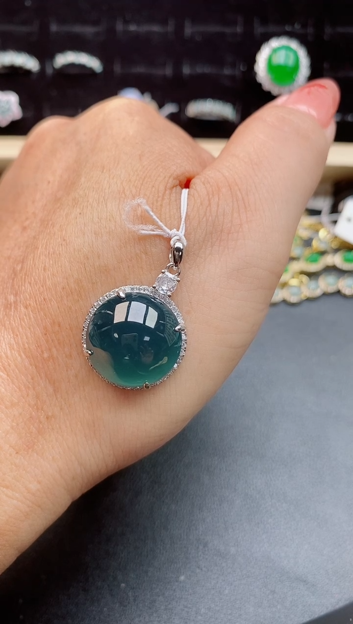 【闪购商品】翡翠颈饰银S925镶嵌1212
