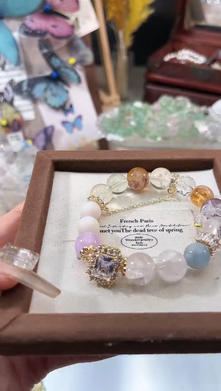 【闪购商品】水晶手链未镶嵌多样性发货颜色微差发其一