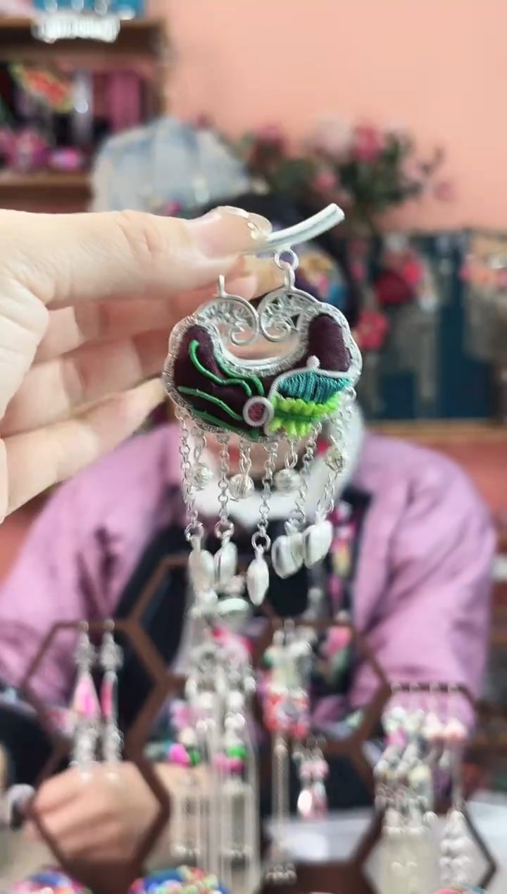 艺枝独绣手工饰品21