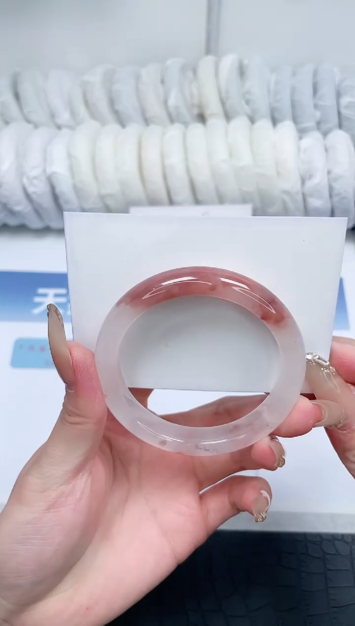 【闪购商品】石英质玉手镯未镶嵌Q237-56.4