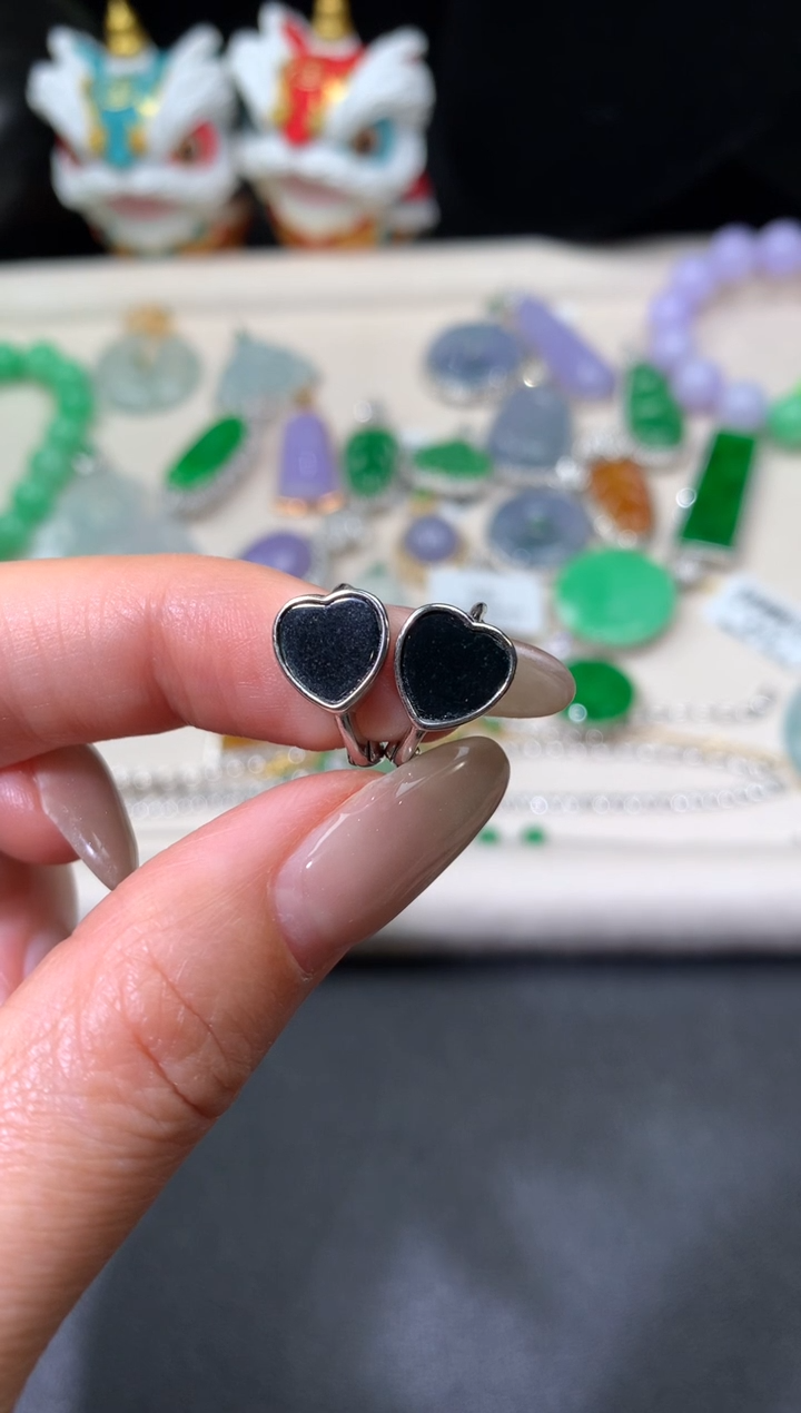 银S925镶嵌翡翠耳饰翡翠