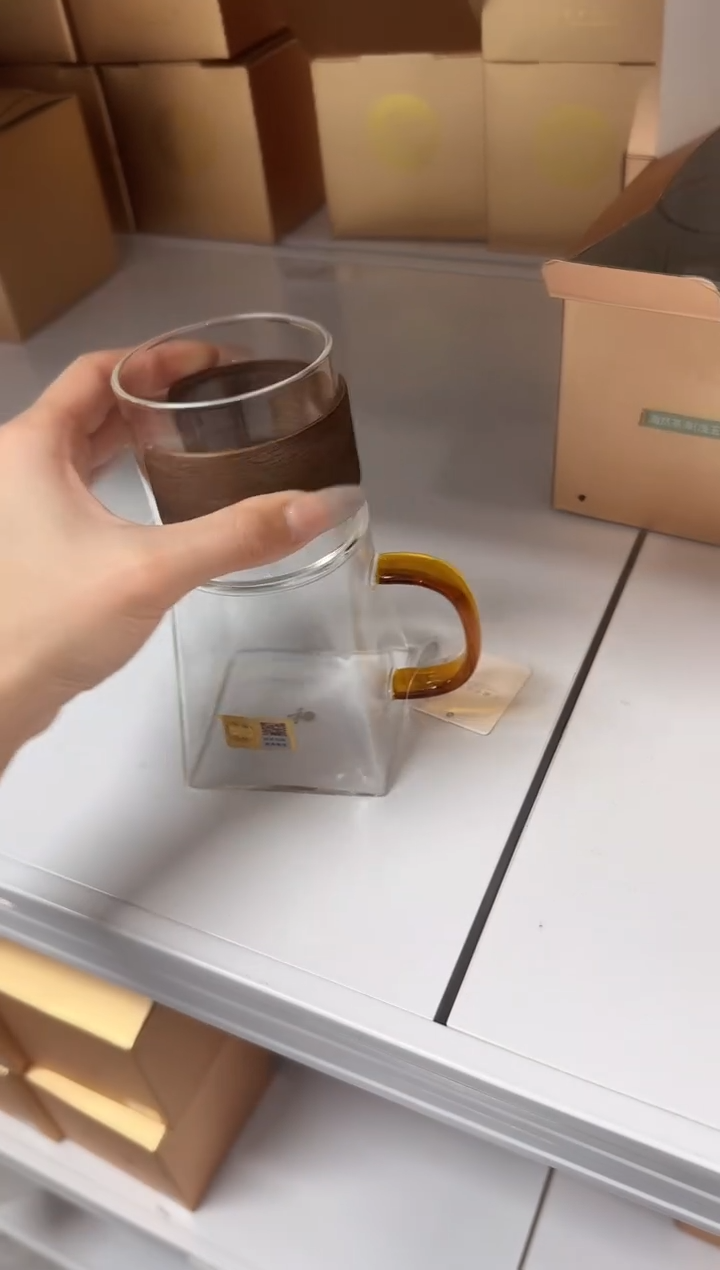 【闪购商品】@@禾器晶彩瀚然琥珀色+木纹杯一只